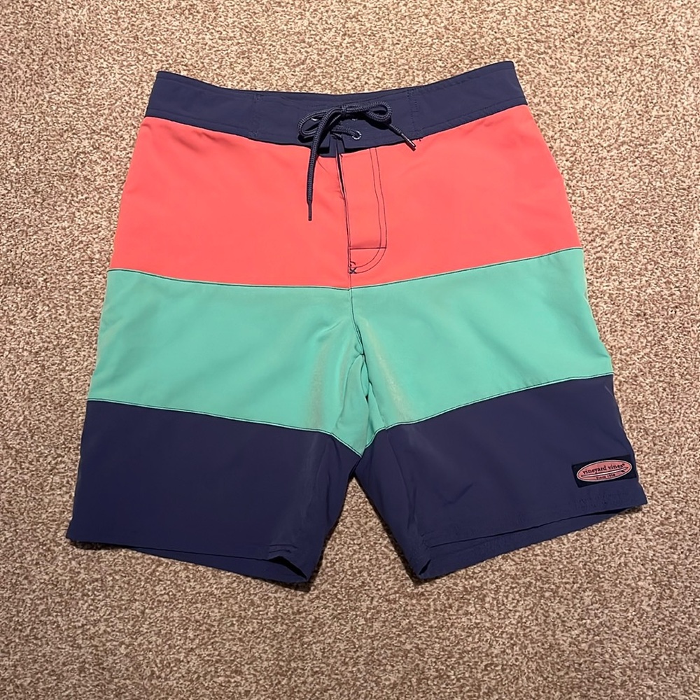 Vineyard Vines Swim Trunks. Sz 30.